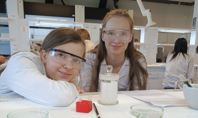 Nowe pokolenie chemików