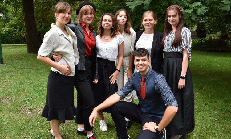 Mimo wszystko – z radością