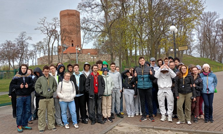 Do Łużyczan, Słowian, Polan, Piastów, piekarzy i genialnych matematyków